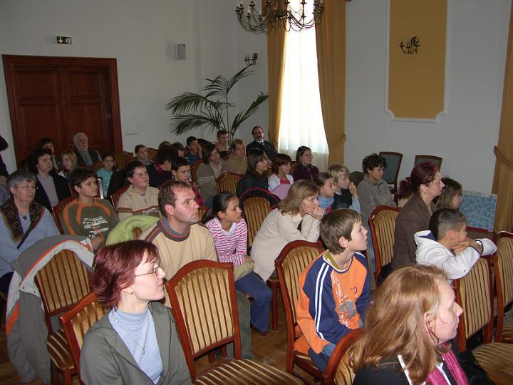 14image