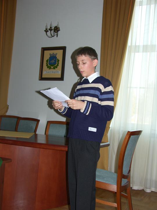 30image