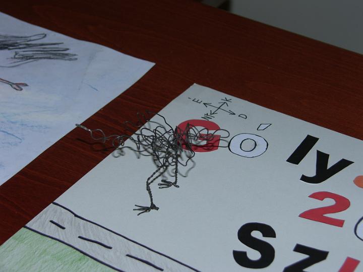 42image