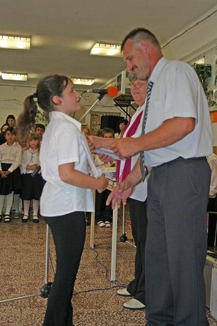 image051